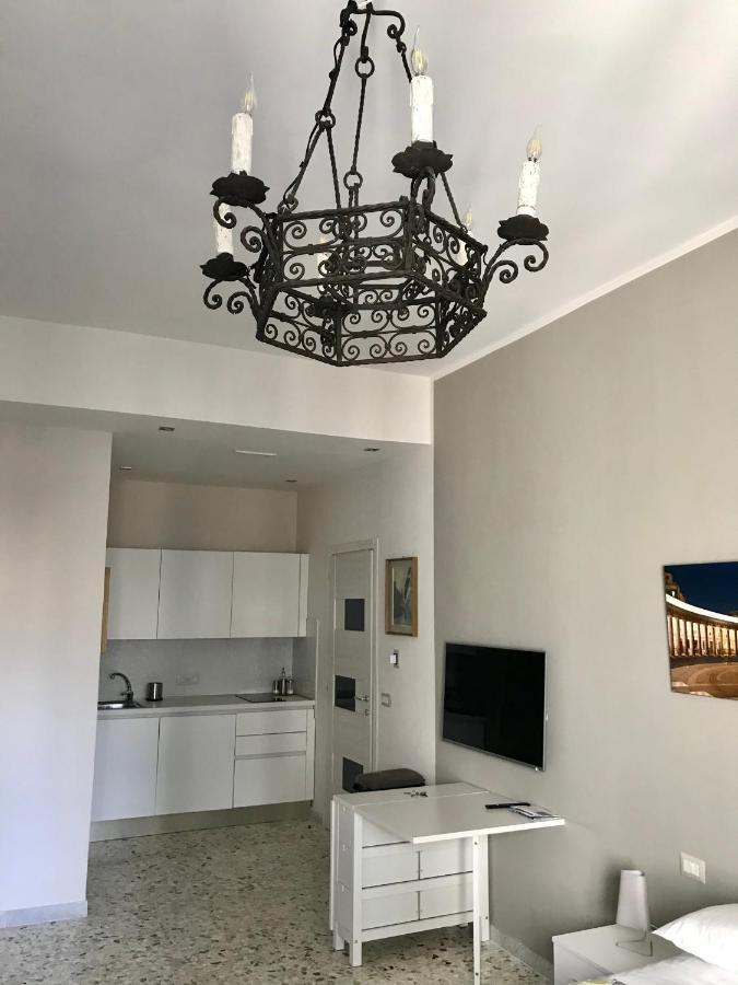 La Dimora Dell'Avvocato Apartman Nápoly Kültér fotó