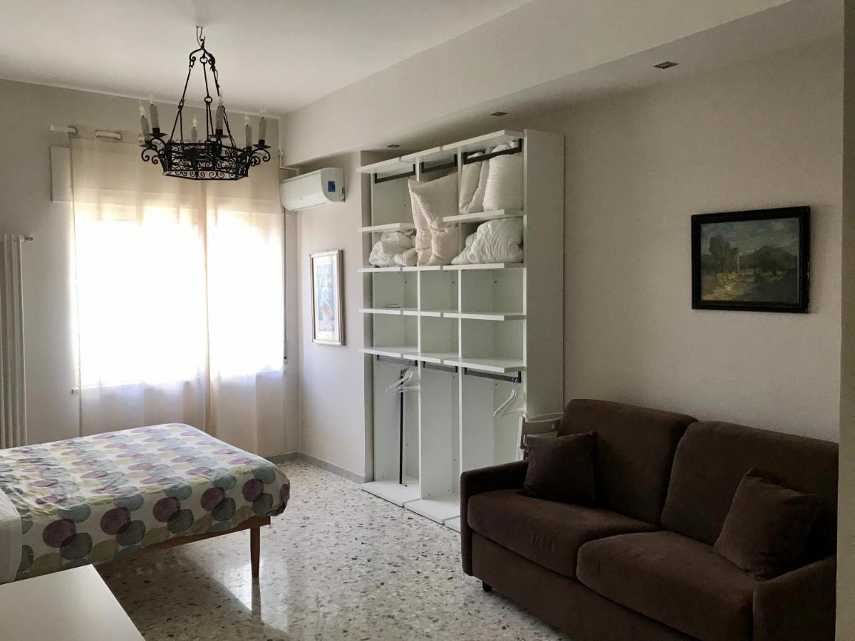 La Dimora Dell'Avvocato Apartman Nápoly Kültér fotó