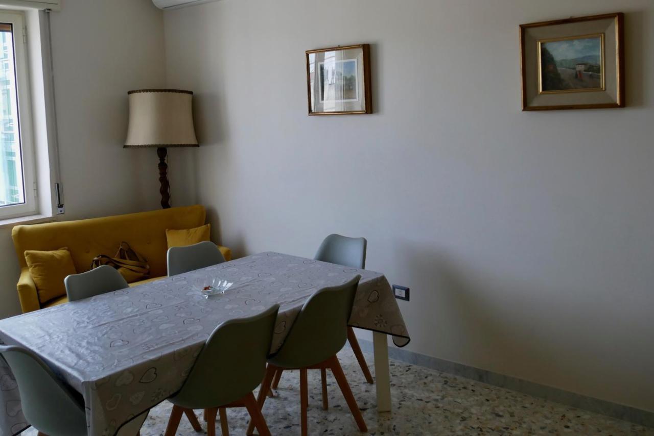 La Dimora Dell'Avvocato Apartman Nápoly Kültér fotó