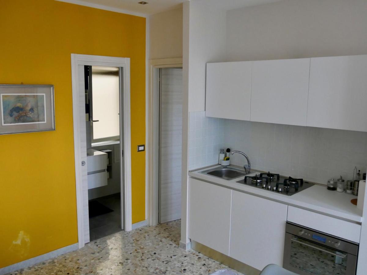 La Dimora Dell'Avvocato Apartman Nápoly Kültér fotó